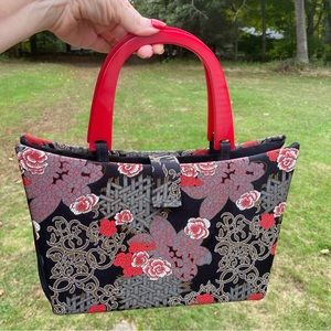 TUTELA HAND BAG TOTE BLACK RED GRAY ASIAN FLORAL SATIN LUCITE HANDLES SNAP CLOSE